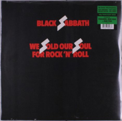 "BLACK SABBATH" und "WE SOLD OUR SOUL FOR ROCK 'N' ROLL" in Rot auf schwarzem Hintergrund mit Blitzsymbolen.