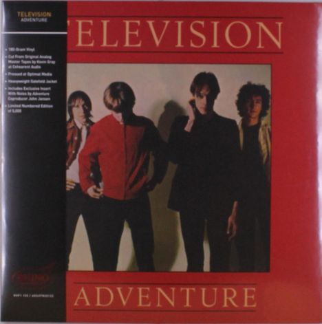 "TELEVISION ADVENTURE", zeigt vier Männer in dunkler Kleidung, einer trägt eine rote Jacke, auf rotem Hintergrund.