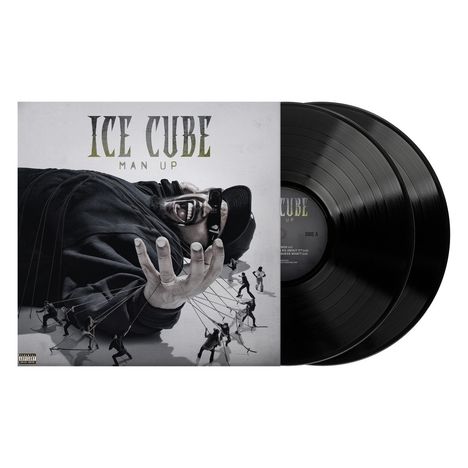 Aufdruck: "ICE CUBE MAN UP". Eine Illustration von kleinen Menschen, die an Seilen ziehen. Zwei schwarze Schallplatten.