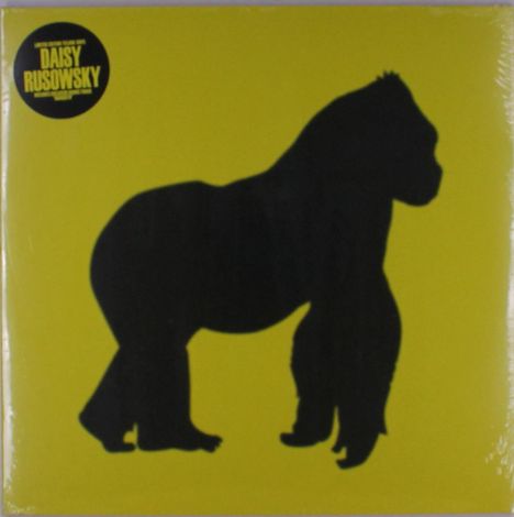 Text: "DAISY RUSOWSKY". Schwarzer Gorilla-Umriss auf gelbem Hintergrund.