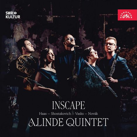 Inscape: ALINDE QUINTET, Haas, Shostakovich, Vasks, Novák. Fünf Musiker mit ihren Instrumenten in dunkler Kleidung.