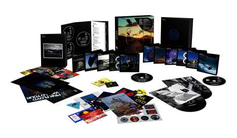 Pink Floyd: The Best Of The Later Years 1987 - 2019, 5 CDs, 1 Blu-ray Audio, 5 Blu-ray Discs, 5 DVDs, 2 Singles 7" und 1 Buch