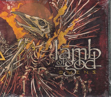„Lamb of God“, „Omens“. Illustration eines Skelettvogels mit Flammen auf rotem Hintergrund.
