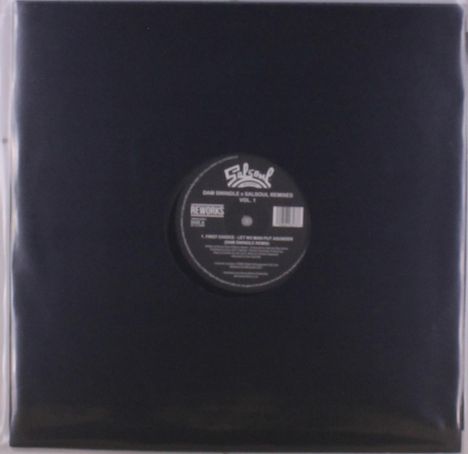 Die Schallplatte zeigt: Salsoul, Reworks. Dunkle Hülle, zentrales Etikett.
