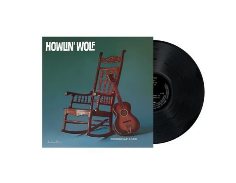 Text: "HOWLIN' WOLF", "CHESS LP 1469". Eine Gitarre lehnt an einem Holzstuhl, daneben eine Schallplatte.