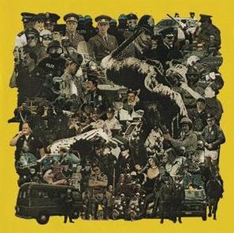 Collage mit Polizisten und Fahrzeugen auf gelbem Hintergrund. Eine chaotische Ansammlung von Figuren und Objekten.