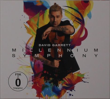 „DAVID GARRETT MILLENNIUM SYMPHONY“, FSK ab 0 freigegeben. Ein Musiker mit Violine vor einem bunten, abstrakten Hintergrund.