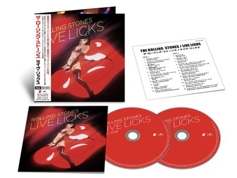 "ROLLING STONES LIVE LICKS" auf CD-Hüllen und Cover mit Frau, roter Zunge, Setlist und zwei CDs mit gleichem Titel.