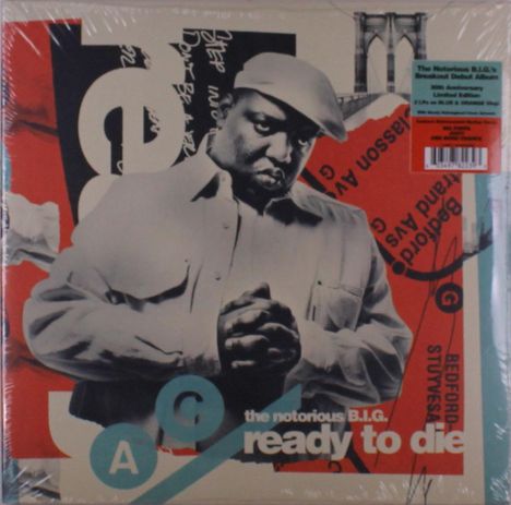 "The Notorious B.I.G. ready to die" in Weiß. Schwarz-weißes Bild eines Mannes mit Mütze, roter Hintergrund.