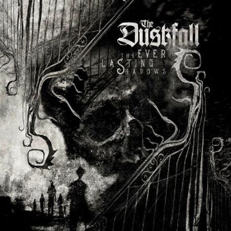 "The Dustfall: The Everlasting Shadows" in gotischer Schrift, düstere Illustration mit Schädelmotiv und Silhouetten.
