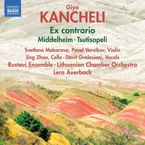 Giya Kancheli, Ex contrario. Namen von Musikern, Orchestern, ein farbenfrohes, hügeliges Landschaftsbild im Hintergrund.