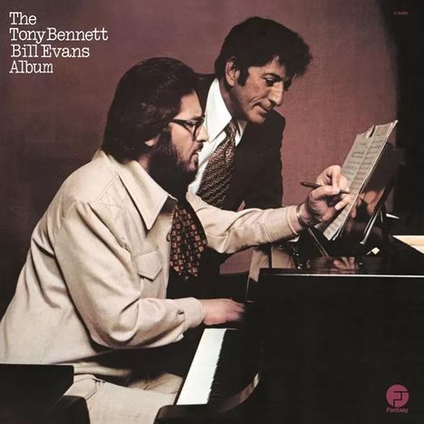 "The Tony Bennett Bill Evans Album". Zwei Männer am Klavier, einer spielt, der andere blättert Noten um.