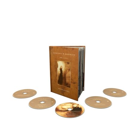 Loreena McKennitt: The Visit: The Definitive Edition (Limited Deluxe Edition), 4 CDs und 1 Blu-ray Audio