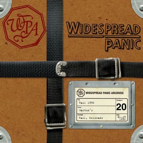 Text: "Widespread Panic Archives", "Vail 1996", "Garton's", "Vail, Colorado", "Release #20". Koffer mit Gurten, industrieller Look.