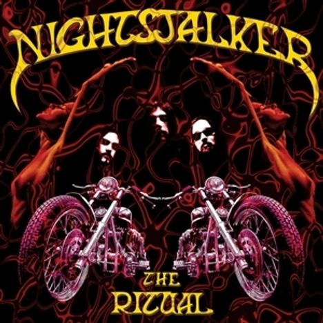 Die Texte "NIGHTSTALKER" und "THE RITUAL" stehen oben und unten. Ein psychedelisches Artwork mit Motorrädern und vier Gesichtern.