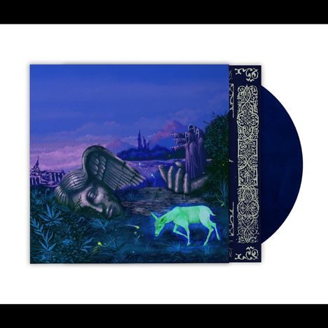 Illustration: Eine nächtliche Landschaft mit einer Statue, einem leuchtenden Tier und drei geheimnisvollen Figuren im Hintergrund.