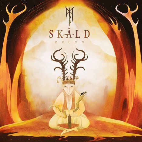 Text: SKÁLD, ØRLOG. Illustration eines Wesens mit Geweih, sitzend mit Stab, umgeben von warmen, organischen Formen.