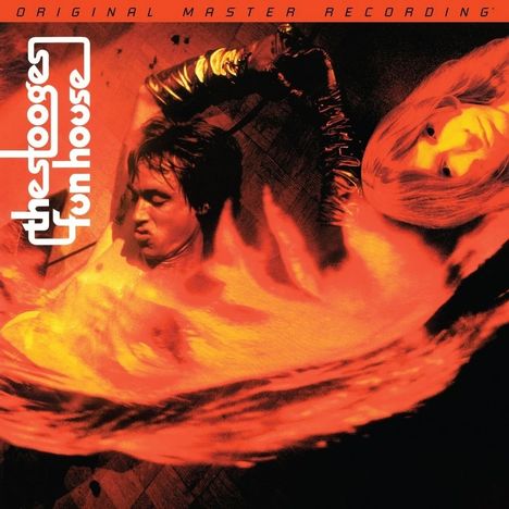„The Stooges Funhouse“ in vertikaler Schrift. Zwei Personen in warmen, roten Tönen, dynamisch und intensiv dargestellt.