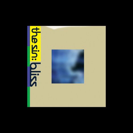 Text: "the sin: bliss". Ein quadratisches Design mit einem unscharfen blauen Bild im Zentrum auf beigem Hintergrund.