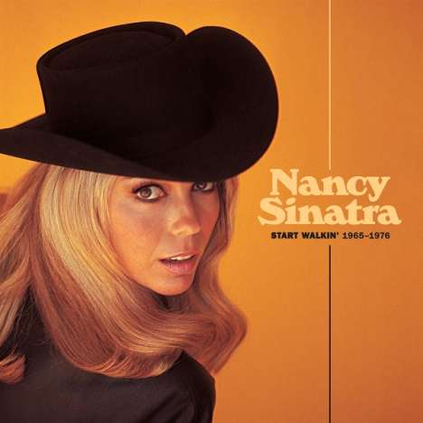 Nancy Sinatra: Start Walkin' 1965 - 1976, 1 CD und 1 Buch