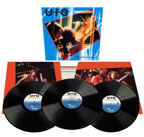 „UFO“, „The wild, the willing and the innocent“. Drei Schallplatten, Cover zeigt Menschen und Bühne.