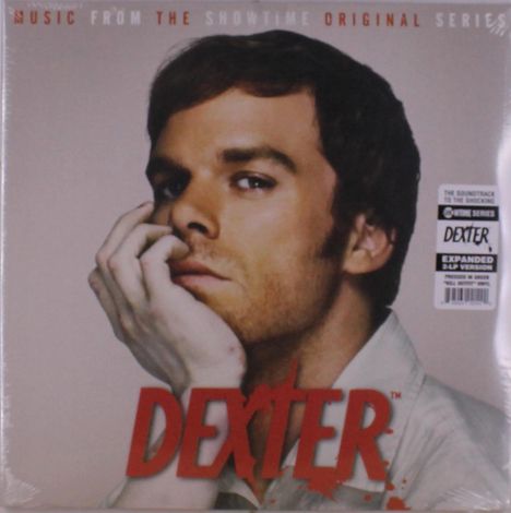 Texte: "DEXTER", "Music from the Showtime Original Series", "The soundtrack to the Showtime series", "Expanded 24B version". 

Illustration eines nachdenklichen Mannes mit der Hand am Kinn.