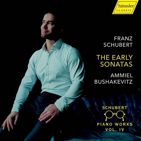 "FRANZ SCHUBERT THE EARLY SONATAS AMMIEL BUSHAKEVITZ". Ein Mann im Hemd sitzt nachdenklich, ein Logo oben rechts.
