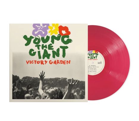 Text: "Young the Giant - Victory Garden." Buntes Cover mit Blumenmotiven, darunter Menschenmenge in Schwarz-Weiß. Pinke Vinyl-Schallplatte.