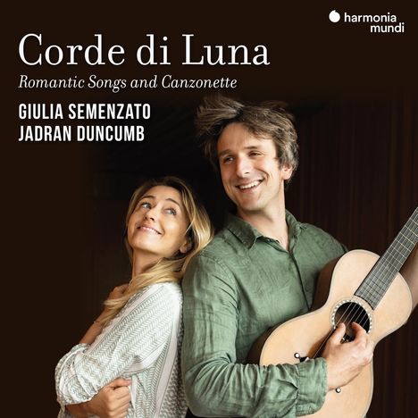 "Corde di Luna: Romantic Songs and Canzonette." Porträt einer lächelnden Frau und eines Mannes mit Gitarre.