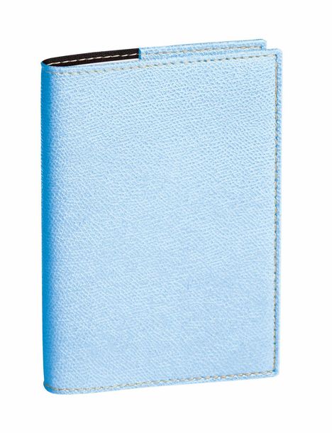 Ein hellblaues Buch oder Notizbuch mit einem strukturierten Einband, ohne sichtbaren Text oder Muster.
