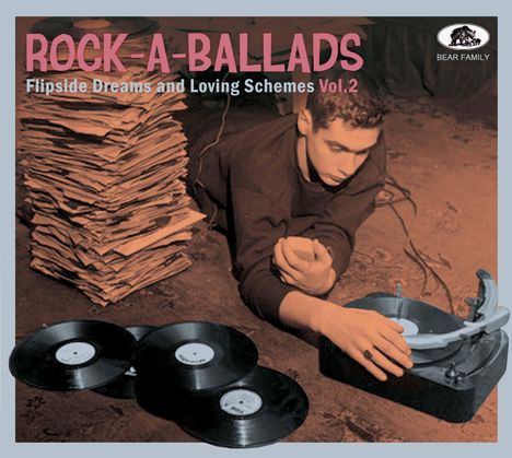 "ROCK-A-BALLADS, Flipside Dreams and Loving Schemes Vol. 2", zeigt eine Person, die Schallplatten auflegt.