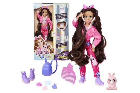 "Kawaii Hi Lucy", "Style My Hair", "Pack My Bag", "Get Ready for School", "10+ Surprises". Puppe mit rosa Kleidung und Zubehör.