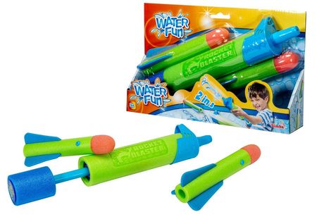 "Water Fun", "Rocket Blaster", "2 in 1". Bunte Wasserpistole und Raketen, lachender Junge, bunte Verpackung.