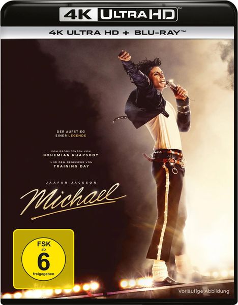 "4K ULTRA HD + BLU-RAY, Der Aufstieg einer Legende, Jaafar Jackson, Michael, FSK ab 6 freigegeben. Person singt im Rampenlicht."