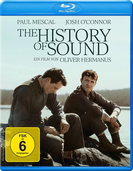 „Blu-ray Disc“, „FSK ab 6 freigegeben“, „Paul Mescal“, „Josh O'Connor“, „The History of Sound“, „Ein Film von Oliver Hermanus“. Zwei Männer sitzen am Wasser, entspannt.