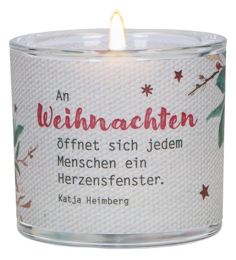 Text: „An Weihnachten öffnet sich jedem Menschen ein Herzensfenster.“ - Katja Heimberg. Motiv: Kerze mit weihnachtlichem Design.