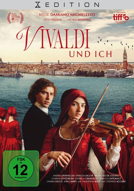 "Vivaldi und ich" in roter Schrift. Ein Mann und eine Frau mit Geige in historischer Kleidung vor einer Stadtansicht.