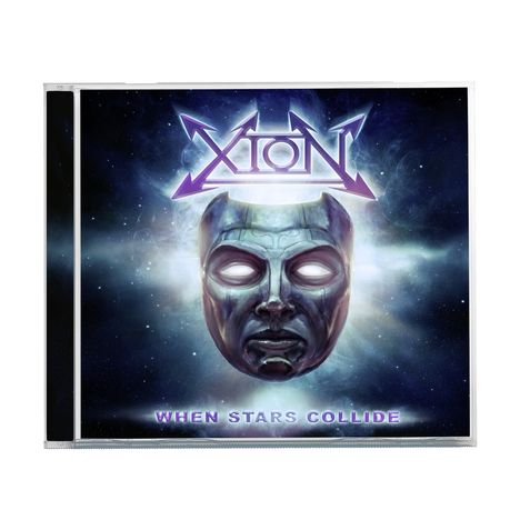 „XTÓN“, „WHEN STARS COLLIDE“. Ein mystisches, leuchtendes Gesicht schwebt im Weltraum.