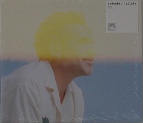 "Ezéchiel Pailhès, SOL". Ein Profilbild eines Mannes vor einem verschwommenen Hintergrund, sein Kopf ist gelb eingefärbt.