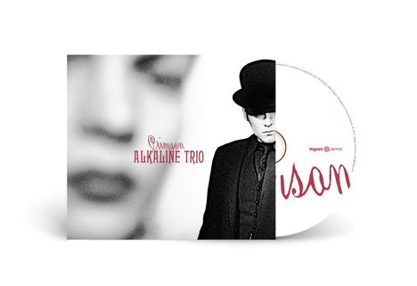 "Crimson ALKALINE TRIO" in roter Schrift, halb verschwommenes Gesicht und Mann mit Hut in schwarz-weißer Illustration.