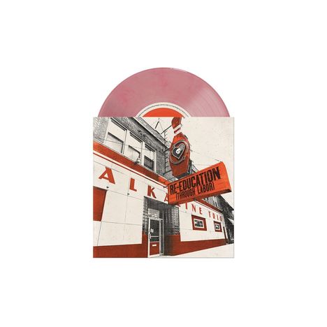 Text: "Re-Education (Through Labor)" und "Alkaline Trio". Cover mit Gebäude und rosa Vinylplatte.