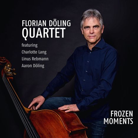 "FLORIAN DÖLING QUARTET featuring Charlotte Lang, Linus Rebmann, Aaron Döling. FROZEN MOMENTS" Ein Mann mit Kontrabass.