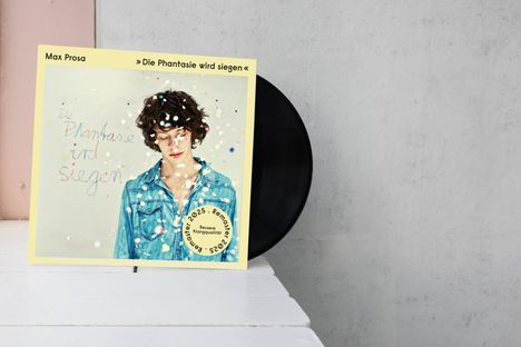 "Max Prosa, Die Phantasie wird siegen, Remaster 2025. Bessere Klangqualität." Mann in Jeanshemd, Konfetti-Effekte.