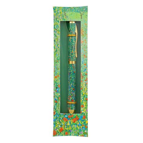 "Gustav Klimt" in goldener Schrift auf einer bunten, blumigen Verpackung. Darin ein verziertes Schreibgerät.