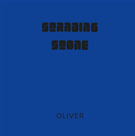 Der Text "STANDING STONE" steht zentral über "OLIVER" auf einem dunklen blauen Hintergrund.