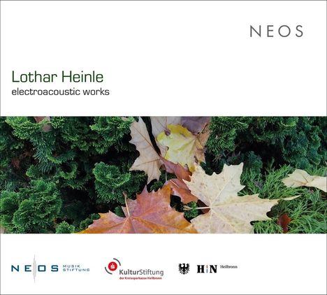 "Lothar Heinle, electroacoustic works." Ein Logo mit Blättern auf Moos.
