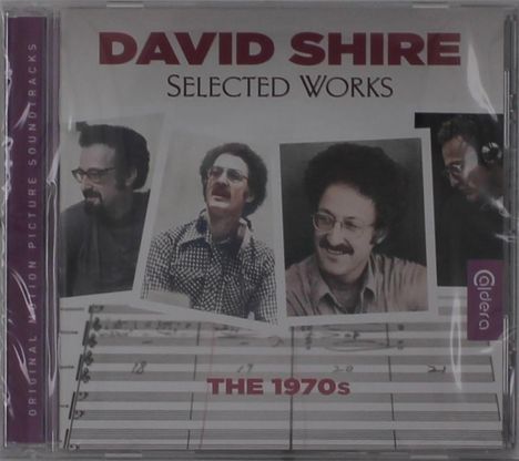 „DAVID SHIRE: SELECTED WORKS - THE 1970s“. Vier Fotos eines Mannes mit Brille und Bart, daneben Notenblätter.
