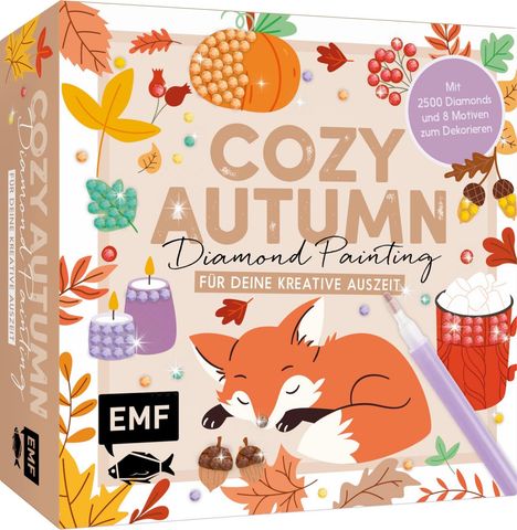 „COZY AUTUMN Diamond Painting für deine kreative Auszeit“. Illustration: Schlafender Fuchs, Kerzen, Kürbis, Blätter.