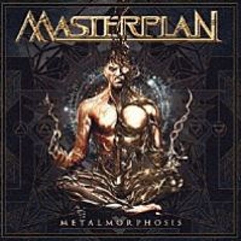 "Masterplan" und "Metalmorphosis" in goldener Schrift. Eine metallene, humanoide Figur im Zentrum auf dunklem Hintergrund.