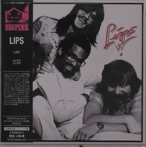 Text: "JAZZ/FUSION", "BIGPINK", "LIPS", "LIPS". Schwarz-Weiß-Foto von drei lachenden Männern, nah beieinander.